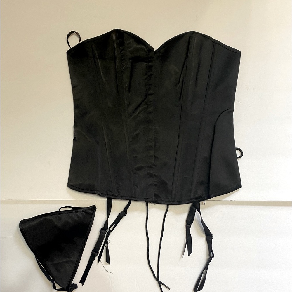 New black satin corset M witch goth vamp